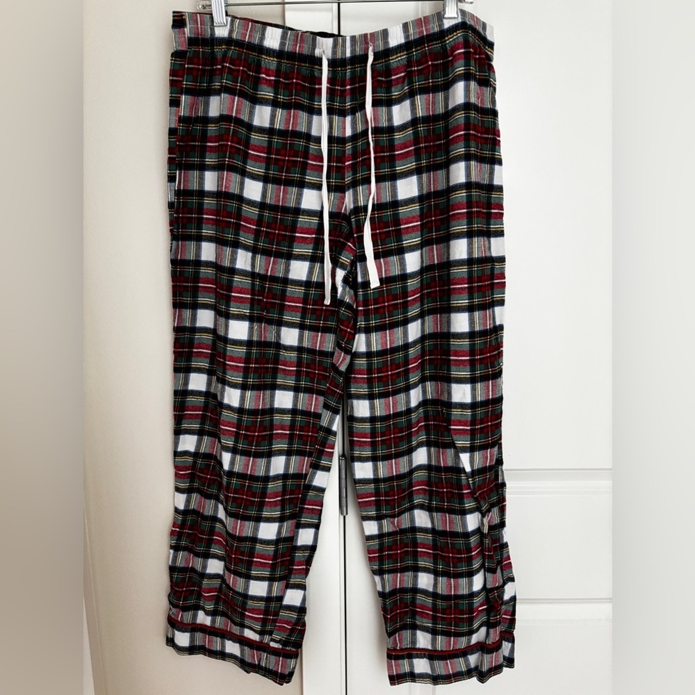 GAP Women’s Christmas Holiday Plaid Pajama Pants, Sleepwear 100% Cotton Large